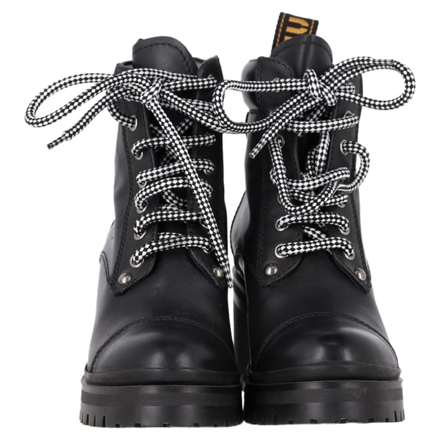 VINTAGE, RRP AS NEW
Bold, chic, and effortlessly stylish—Miu Miu's Lugged Sole Combat Boots in Black Leather redefine femininity with a fierce edge. Featuring a round-toe design, these boots incorporate a platform sole and lace-up closure, adding height and attitude. The black and white laces provide an eye-catching contrast, elevating the boot's edgy appeal. With their sleek leather finish, these boots are perfect for making a statement while offering the comfort and durability you need throughout your day.


with Box

Miu Miu Lugged Sole Combat Boots in Black Leather
Condition: Excellent
Signs of wear: Include Box., No visible sign of wear. No Mark at insole.,  Very light mark at soles.
Packaging: Box
Color: black
Material: Leather | leather
Size: EU | 37
Measurements: Heel height: 70; Insole length: 300
SKU: NAPPUGBSH465185W