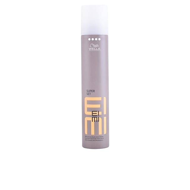 EIMI SUPER SET de Wella es un spray de acabado con una fijación fuerte, ideal para definir tu peinado. Proporciona un acabado profesional gracias a su nivel de fijación 4, lo que te permitirá mantener tu estilo durante todo el día. Su fórmula cuenta con un spray de pulverización ligera y constante, asegurando que cualquier peinado se mantenga en su lugar. Además, está diseñado específicamente para proteger el cabello de la humedad, el calor y los rayos UV, evitando el encrespamiento, y no deja residuos. Es adecuado para todo tipo de cabellos.