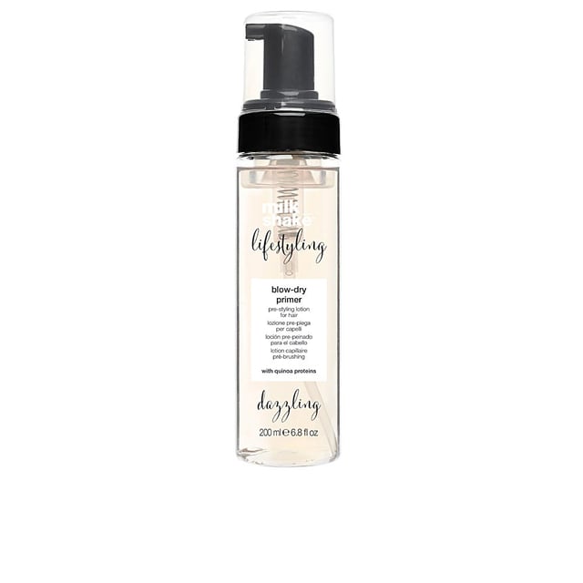 Transform your hair with the milk_shake Lifestyling Blow-Dry Primer. This innovative soft foam amplifies blow-drying effects, delivering exceptional texture and body while significantly reducing drying time. Formulated with nourishing Quinoa Proteins, Fruit Extracts, and Milk Proteins, it protects your hair from heat and helps prevent color fade. Perfect for all hair types, simply apply to clean, damp hair before blow-drying for a salon-quality finish. Elevate your hair care routine with this essential styling primer.