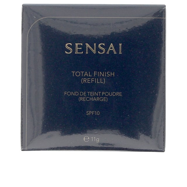 Maquillaje en polvo que se integra a la perfección con la piel, brindándole una sensación suave, hidratada y un acabado aterciopelado. Disimula imperfecciones, dejando el rostro con un aspecto radiante y saludable. Se puede aplicar solo o en conjunto con una base de maquillaje líquida, después de realizar la Doble Hidratación. Ofrece una cobertura ideal y adaptable a cada necesidad.