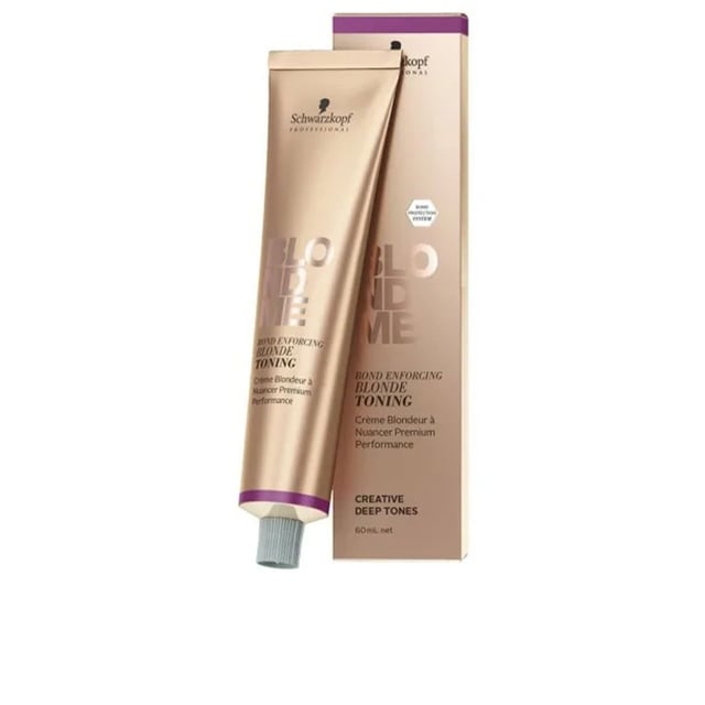 Blondme Blondtonung #sand 60 ml Die BLONDME Blondtönung #Blue Steel von SCHWARZKOPF ist ein Produkt zur Intensivierung von Blondnuancen und zur Neutralisierung von Warmtönen. Die gelartige Creme hat eine angenehme Konsistenz, die sich mühelos mit einem Spender oder einem Pinsel auftragen lässt. Vorteile: Dieses Mittel hilft dabei, unerwünschte goldene und kupferne Nuancen zu reduzieren und Sandtöne hervorzuheben.