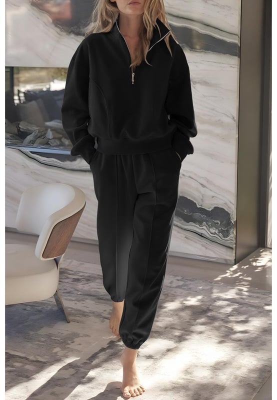 Our styles are designed with a trendy fitted look in mind following an international size standard. For the best fit we suggest choosing one size up from your usual. Be sure to check our sizing chart to find your perfect match!
  Stylish choice for athleisure looks
  Half zip pullover top adds a modern design element
  Relaxed fit for freedom of movement
  Ideal for workouts or lounging
  Joggers with elastic waist for comfort and secure fit
  Designed for comfort and ease in everyday wear
Material: 50% Polyester 50% Cotton