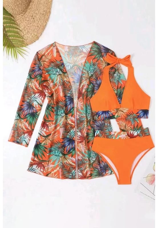Three
  piece bikini set for versatile looks
  Lively and colorful tropical print
  Contrast trim detailing for modern style
  Halter neck design for adjustable fit and bust support
  bikinis offer various styles
  Available in both CM and INCH size chart for easy size selection
Material: 100% Polyester