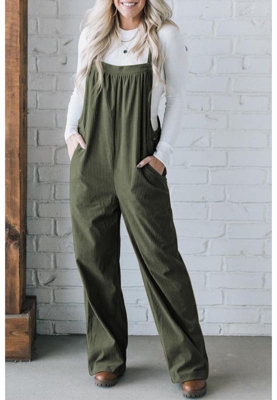 Onze stijlen zijn ontworpen met een trendy, aansluitende look in gedachten volgens een internationale maattabel. Voor de beste pasvorm raden we aan om een maat groter te kiezen dan gebruikelijk. Zorg ervoor dat je onze maattabel controleert om jouw perfecte match te vinden!
  Losse pasvorm ontworpen voor verschillende lichaamstypes
  Gemaakt van chique vintage corduroy stof
  Meerdere
  zakken voor functionaliteit en decoratie
  Past goed bij T
  shirts en truien
  Geschikt voor verschillende gelegenheden
Materiaal: 100% Polyester