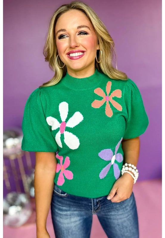 Bright green floral bubble short sleeve sweater
  Delicate floral pattern adds a playful element
  Bubble sleeve design gives it a unique and graceful look
  Made from lightweight breathable fabric
  Versatile and stylish pairs well with jeans or a skirt
  Check out our size chart for a perfect fit
Material: 50% Viscose 28% Polyester 22% Polyamide