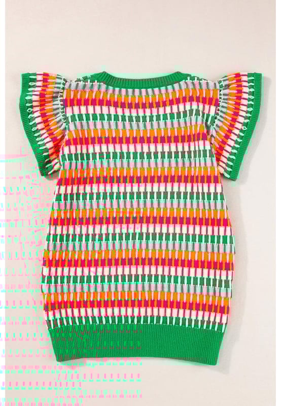 Our styles are designed with a trendy fitted look in mind following an international size standard. For the best fit we suggest choosing one size up from your usual. Be sure to check our sizing chart to find your perfect match!
  Vibrant multicolor silhouette
  Graceful flutter sleeves
  V
  neckline highlights collarbones
  Suitable for different body shapes
  High elasticity
Material: 50% Viscose 28% Polyester 22% Polyamide