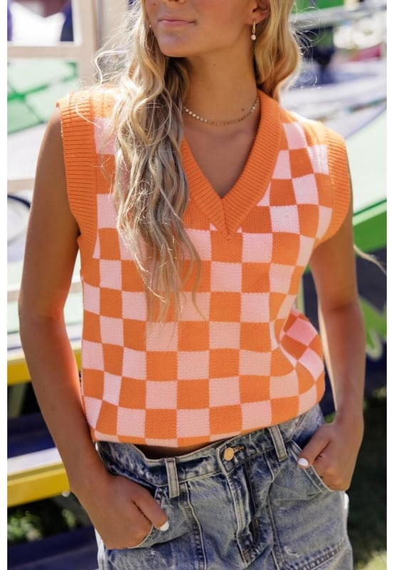 Azura Exchange Russet Orange Checkered V Neck Knitted Sweater Vest Classic and timeless plaid pattern
Lightweight sleeveless design
Knitted construction for warmth and comfort
Regular fit for a comfortable and relaxed silhouette
High elasticity
Available in both CM and INCH size chart
Material: 50% Viscose 28% Polyester 22% Polyamide
