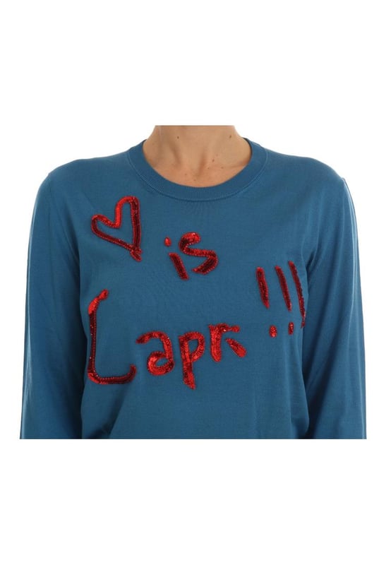 Marca: Dolce & Gabbana.
  Material: 100% seda.
  Color: Azul.
  Motivo: Lentejuelas rojas El amor es el bordado Capri.
  Coleccion: Cuento de hadas.
  Fabricado en Italia.
  Detalles del logotipo.