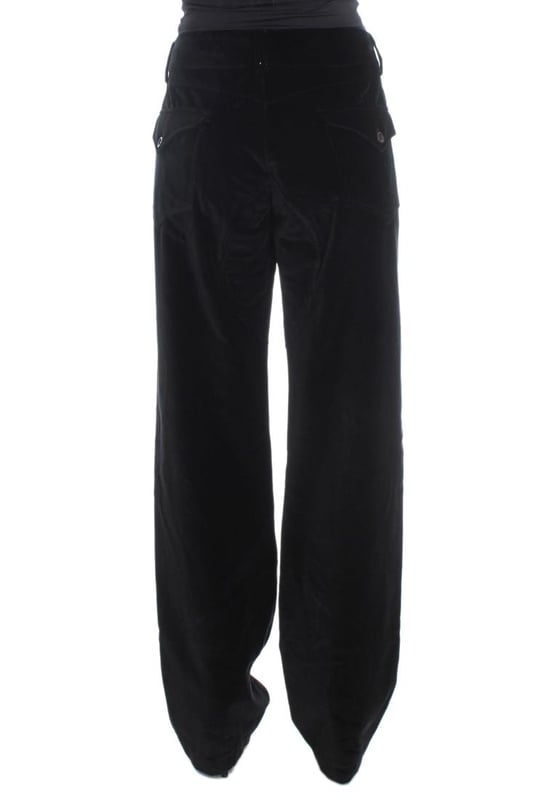 Brand: Ermanno Scervino
  Condition: Brand New with Tags
  Color: Black
  Fit: Straight Fit
  Made in Italy
  Material: 100% Cotton
  Gender: Women