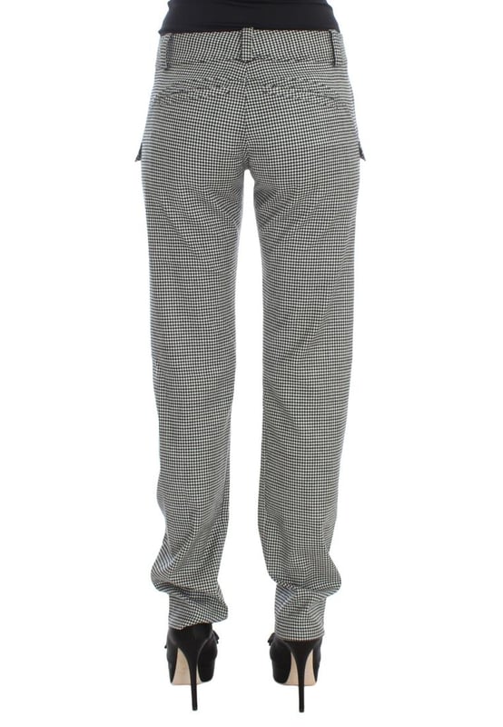100% authentic Ermanno Scervino checkered pants
  Brand new with tags
  Black and white checkered design
  Regular fit
  Made in Italy
  Material: Cotton blend