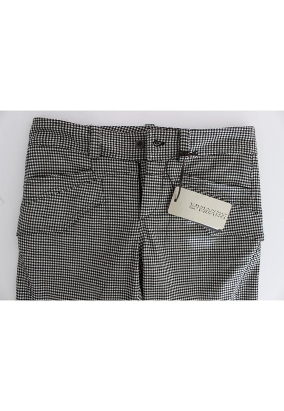 100% authentic Ermanno Scervino checkered pants
  Brand new with tags
  Black and white checkered design
  Regular fit
  Made in Italy
  Material: Cotton blend