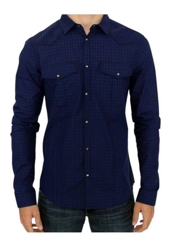 100% Authentiek Kostuum National CNC blauw geruit katoenen casual overhemd
  Casual stijl met volledige knoopsluiting aan de voorkant
  Gemaakt van hoogwaardig 100% katoen
  Stijlvol blauw geruit patroon
  Twee borstzakken voor extra gemak
  Logodetails