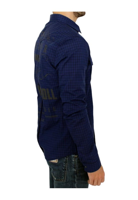 100% Authentiek Kostuum National CNC blauw geruit katoenen casual overhemd
  Casual stijl met volledige knoopsluiting aan de voorkant
  Gemaakt van hoogwaardig 100% katoen
  Stijlvol blauw geruit patroon
  Twee borstzakken voor extra gemak
  Logodetails