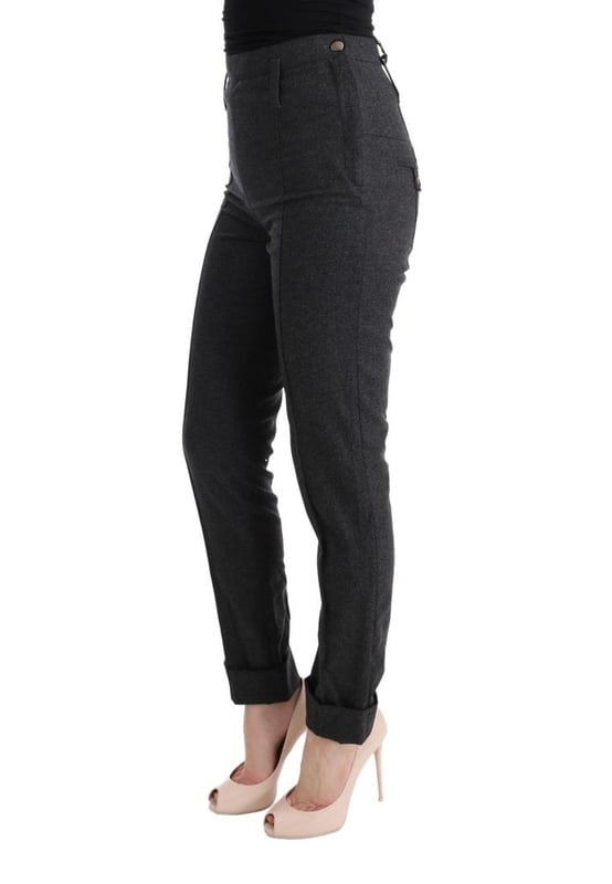 Ermanno Scervino Women's Gray Virgin Wool Skinny Casual Pants Brand: Ermanno Scervino
Condition: Brand new with tags
Color: Gray
Style: Casual skinny pants
Made in Italy
Material: 79% Virgin wool 19% PA 2% Elastane