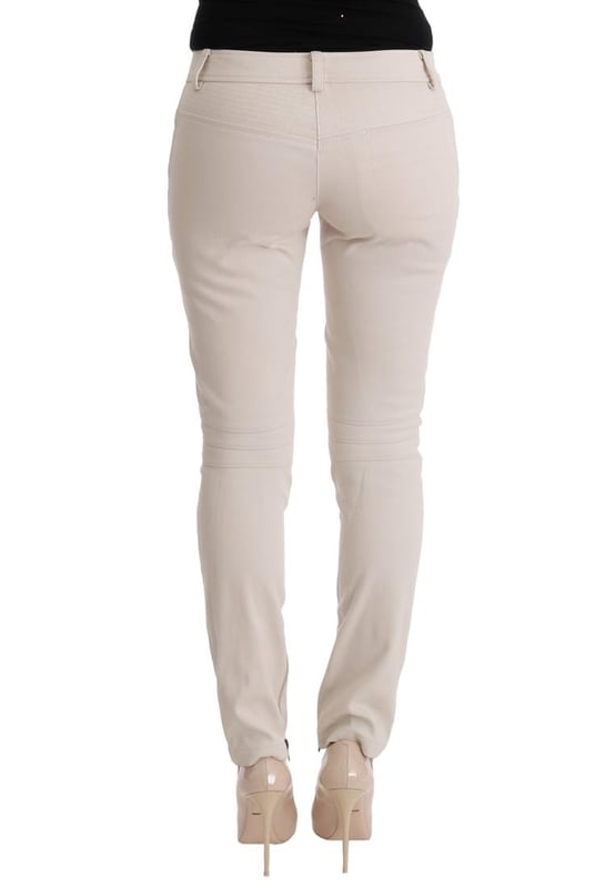 Gorgeous brand new with tags
  100% Authentic Ermanno Scervino jeans
  Color: White
  Modell: Slim Fit
  Made in Italy
  Material: 100% Cotton