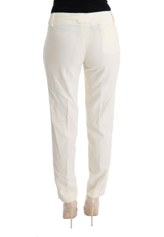 100% Authentic Ermanno Scervino Regular Fit Pants
  Brand new with tags
  Color: White
  Modell: Regular Fit
  Made in Italy
  Material: 82% Cotton 18% CMD
