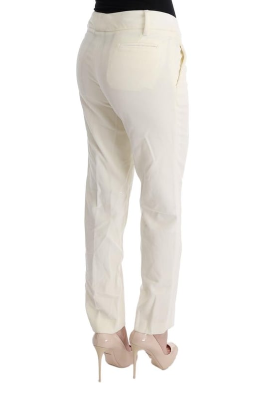 100% Authentic Ermanno Scervino Regular Fit Pants
  Brand new with tags
  Color: White
  Modell: Regular Fit
  Made in Italy
  Material: 82% Cotton 18% CMD
