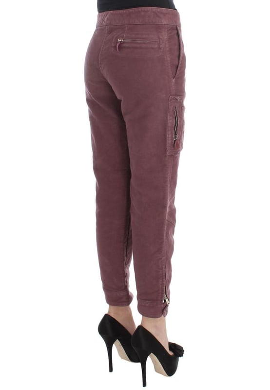 Brand new Ermanno Scervino cargo capri cropped pants in Bordeaux
  Made in Italy
  Material: 100% cotton
  Cargo style
  Cropped length
  Tags included
  Color: Bordeaux