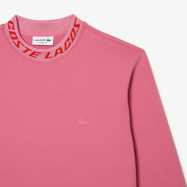 Men’s Lacoste Double Sided Logo Collar Sweatshirt Round neck with jacquard logo: Little details that make a big difference. - Chevron insert at neck: An iconic finishing touch.- Rubber-feel crocodile: Stand out in Lacoste.- Double-sided fabric: Soft and warm  perfect for every day. - Ref: SH5690-2R3