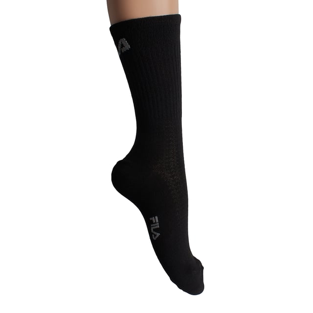 Diseñadas para brindar comodidad sin sacrificar el estilo, estas medias altas para mujer de Fila destacan por su aspecto vintage y su logo bordado. Ideales para el uso diario, actividades deportivas o simplemente para añadir un toque urbano a tu atuendo.

Detalles:
- Composición con un alto porcentaje de algodón que proporciona suavidad natural y transpirabilidad.
- Logo de Fila bordado en la parte superior.
- Diseño de caña alta con canalé.
- Estilo deportivo.
- Variedad de colores y tallas.
- Costuras planas.
- Tejido elástico.
- Paquete de 3 pares.

Una elección ideal para mujeres que buscan medias cómodas y distintivas, fabricadas con materiales de calidad. Perfectas para el uso diario, añadir estilo o completar un look casual deportivo.
Composición: 64% algodón, 34% poliéster, 2% elastano.
Cuidado:
Lavado a máquina a un máximo de 30°C.
No usar blanqueador ni blanqueadores.
No planchar.
No limpiar en seco.
Secar al aire o en secadora a baja temperatura.