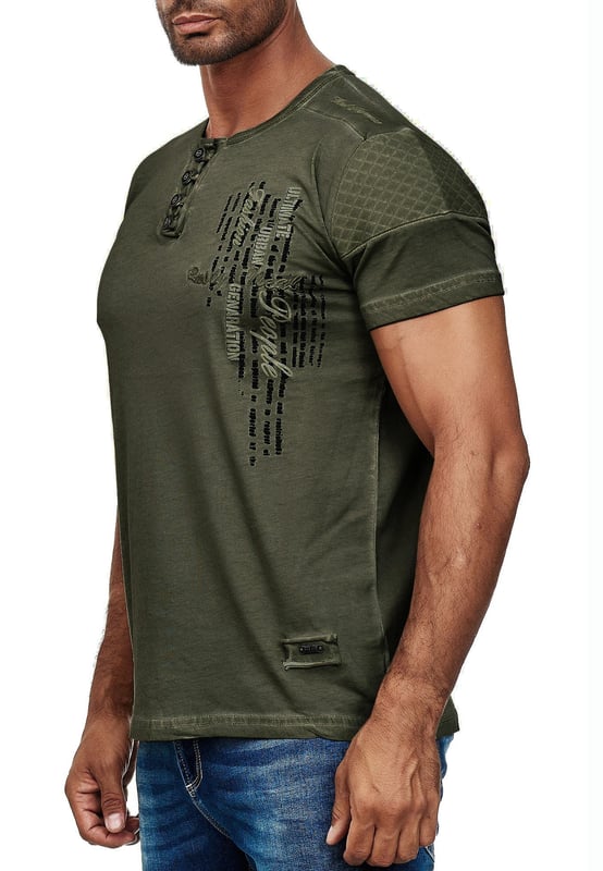 Rusty Neal Herren T-Shirt
 
Passform: Regular Fit
Material: 100% Baumwolle
Gewicht: 250 gr
Herstellungsland: Türkei
Kragenform: Rundhals
 
ZUFRIEDENHEITSGARANTIE: Bei uns kaufen Sie ohne Risiko, da wir unbegründete Rückgaben akzeptieren und zeitlich die Rückzahlung Erstatten. Unsere Firmenphilosophie lautet nach wie vor: "Der Kunde ist König" unser Anliegen ist es zu jeder Zeit den bestmöglichen Service zu bieten mit Firmensitz: Deutschland
HERSTELLUNG/PRODUKTION: Als Gründer wie auch Hersteller, Designen und Produzieren wir unsere Produkte als Familienunternehmen von A-Z autonom, daher können wir Qualität garantieren wie auch ein optimales Preis-Leistungs-Verhältnis. Hergestellt unter fairen Arbeitsbedingungen mit hochwertigen Materialien welche schonend verarbeitet wurden (kein Chemiegeruch). Zeitloses Design aus dem Herkunftsland: Türkei
PASSFORM: Angefertigt aus qualitativ hochwertiger wie auch anschmiegsamer Baumwollmischung, garantieren wir einen absolut bequemen Sitz mit Wohlfühlfaktor. Unser Model trägt bei einer Körpergröße von 1,85 m und einem Gewicht über 80 kg die Größe: M (Medium). An den Europäischen Markt angepasst bieten wir dieses T-Shirt in folgender Passform an: Regular Fit
ANLASS: Ob Frühling/ Sommer oder Herbst/ Winter dieses T-Shirt ist als Allrounder stets angenehm zu tragen, KEIN KRATZEN durch hochwertige Materialien und Verarbeitung, das zeitlose und doch Moderne Design garantiert einen Stilvollen Auftritt, ob im Büro oder auch Casual am Nachmittag, als toller Akzent auf Partys und anderen Veranstaltungen.
MASCHINENWÄSCHE: Durch die hochwertige Verarbeitung der Materialien treten nach der Wäsche keine Farbverluste auf, auch das Einlaufen des T-Shirts ist kein Thema mehr! Qualität die sich auch nach unzähligen Waschgängen gewaschen hat!
 