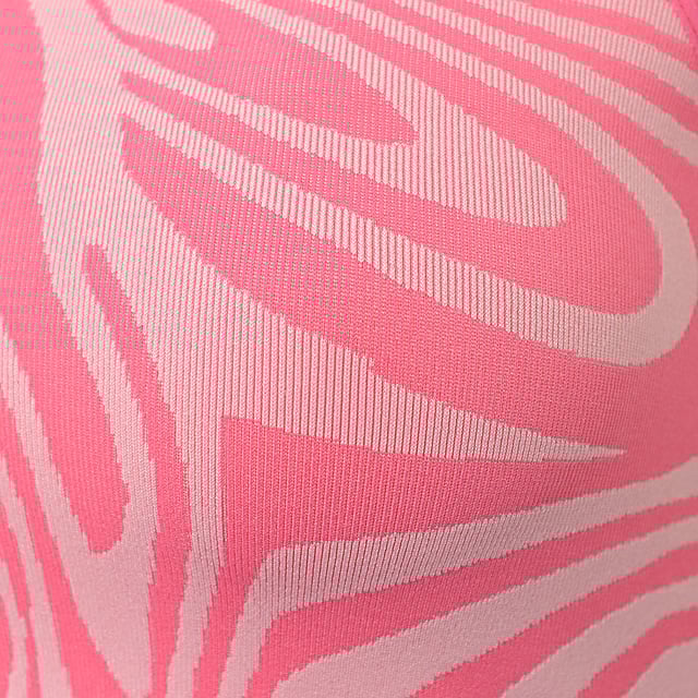 Fabric: 23% Polyester, Fabric: 67% Polyamide, Fabric: 10% ElastaneElevate your workout gear with the LAPP seamless sports bra co-ord in a vibrant pink. Crafted from a high-performance blend of 67% polyamide, 23% polyester, and 10% elastane, this sports bra offers exceptional comfort, flexibility, and support. The seamless design ensures a smooth fit, reducing chafing and irritation during your workouts. The bold pink color adds a fun and energetic touch to your fitness wardrobe. Perfect for any activity, from yoga to high-intensity training, this sports bra provides the support you need while keeping you stylish and comfortable.