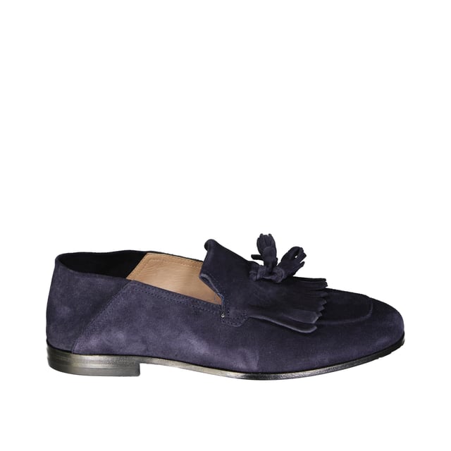 - Composición: 100% piel de becerro - Interior: Piel - Plantilla: Piel - Suela: Caucho - Puntera redonda - Slip on - Detalles de flecos en la parte superior - Made in Italy - Gender: HOMBRE -
