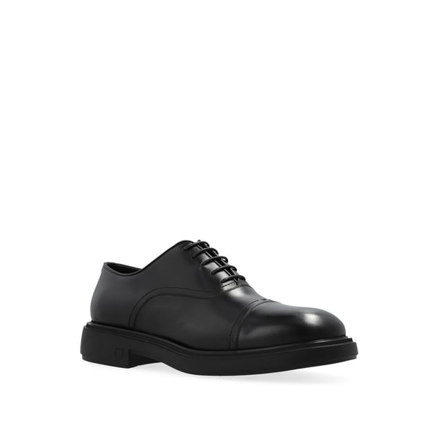 - Composición: 100% piel de becerro - Interior: Piel - Plantilla: Piel - Suela: Caucho - Puntera redonda - Plantilla con la marca - Cierre frontal con cordones - Made in Italy - Gender: HOMBRE -