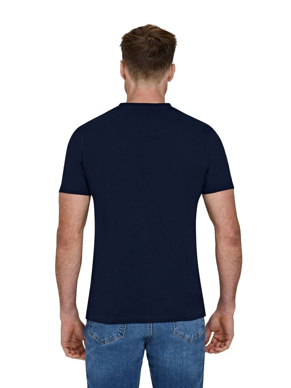 This high-quality men's Ruck & Roll T-Shirt is made from soft, organic cotton in a versatile navy base colour that pairs well with everything. Its bold, stand-out graphic makes a statement and the classic fit ensures longevity and durability. Plus, it's machine washable for easy maintenance. Dark Blue short sleeve graphic image tee available in sizes small to big and tall - up to 6XL.