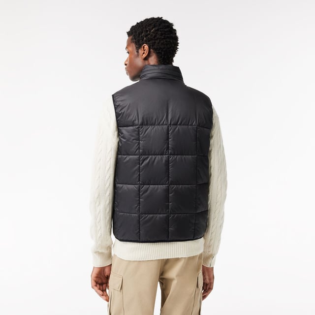 BH1585 Bodywarmer with Packaway Hood Hood packs down into the collar 2 zipped pockets on hips Handy inside pockets Iconic hanging loop Embroidered crocodile on chest Bodywarmer with Packaway Hood Hood packs down into the collar 2 zipped pockets on hips Handy inside pockets Iconic hanging loop Embroidered crocodile on chest