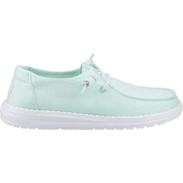 This washed canvas upper has the casual comfort and go-to appeal of a favourite sweatshirt. Stylishly reliable, and comfortably cool, the Wendy Canvas has flex support, speckled details and nine can't miss colours.