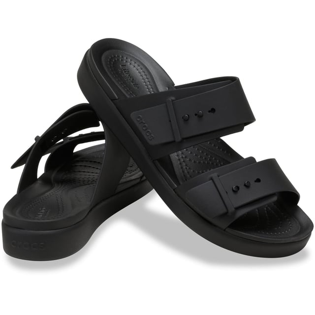 The two adjustable straps on the Brooklyn Sandal Low Wedge provide you with excellent fit and versatile styling. Crocs Brooklyn's lightweight construction and comfort technology allow you to move confidently from work to play without a fuss.