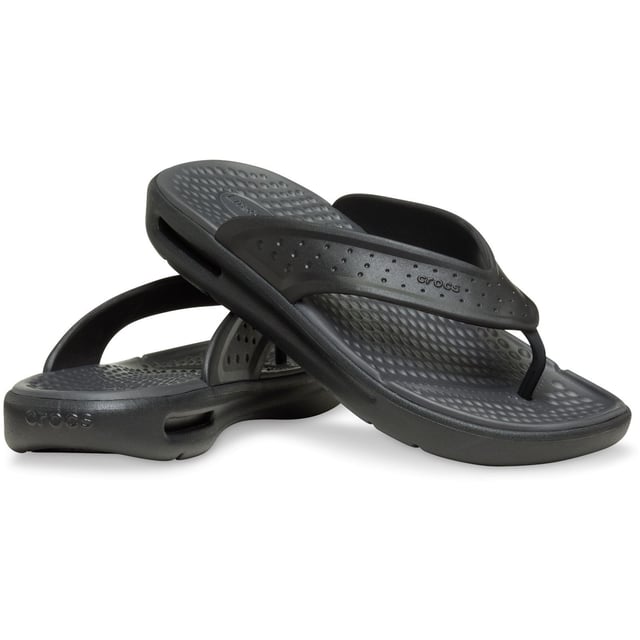 Step up your sandal game with the InMotion Flip. A new, flip version of the ever-popular InMotion Clog, it boasts Iconic Crocs Comfort with an upper that feels like nothing at all, floating on top of your foot and moving with you without restriction