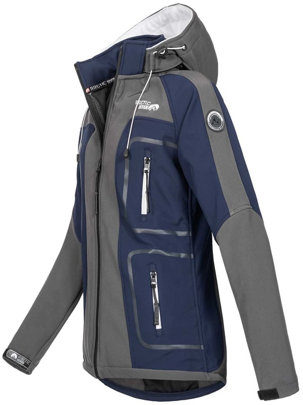 Arctic Seven Dames Softshell Jas – Wind- & Waterafstotende Outdoorjas met Afneembare Capuchon
Deze softshelljas van Arctic Seven combineert stijl, functionaliteit en comfort. Hij biedt optimale bescherming tegen wind en regen, heeft een fleecevoering en is ontworpen voor maximale bewegingsvrijheid.

✔ Wind- & waterafstotend buitenmateriaal
✔ Hoogsluitende kraag voor extra bescherming
✔ Afneembare capuchon met trekkoord
✔ Zij- en borstzakken met waterafstotende ritsen
✔ Binnenzakken met opening voor koptelefoonkabel
✔ Verstelbare mouwboorden met klittenband
✔ Getailleerde pasvorm voor optimaal comfort

Materiaal:
Buitenstof: 96% Polyester, 4% Elastaan
Voering: 100% Polyester