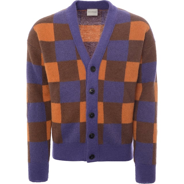 58% SUPERKID MOHAIR 37% PA 5%WO. DrÃ´le de Monsieur continues to remind us that itâ€™s â€œnot from Paris, madameâ€ - while growing our casualwear collection - with this Floral Logo Crew Knit. Epitomising the Dijon labelâ€™s ethos that big opportunities in creative industries like fashion shouldnâ€™t be limited to big capital cities, the slogan takes the limelight here in a fresh floral reboot to take root in any wardrobe.