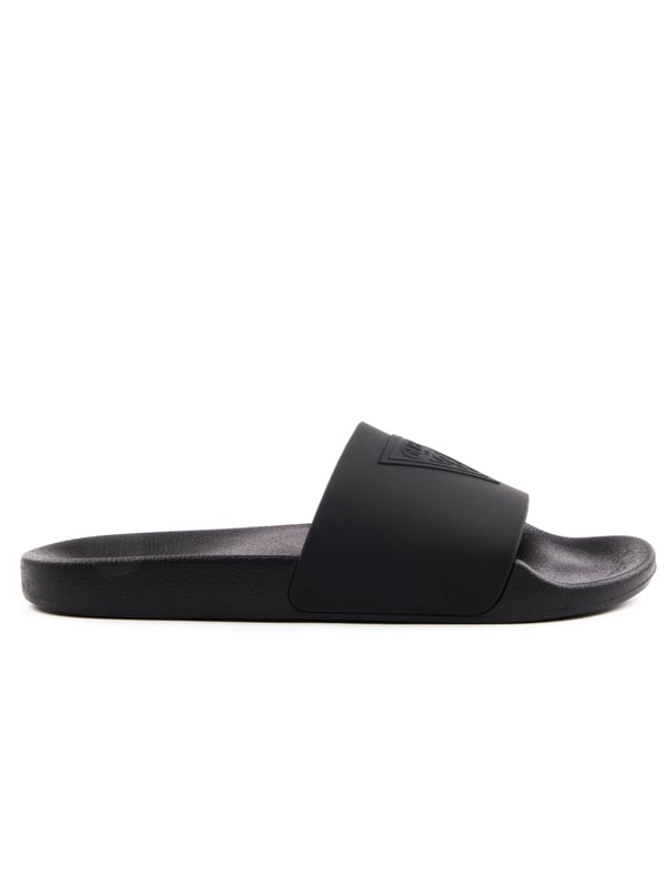 Guess Tokyom Herren Pantoletten Schwarz Synthetik. Authentischer Schuh der Marke Guess - Streetwear/Sportswear Design von Guess - Guess für modebewusste Männer, perfekt für den Alltag - Die schwarzen Guess Pantoletten lassen sich ideal mit dem Rest Ihrer Garderobe kombinieren - Bequeme Synthetikmaterial - Klassische Schnalle - Tokyom - Synthetik