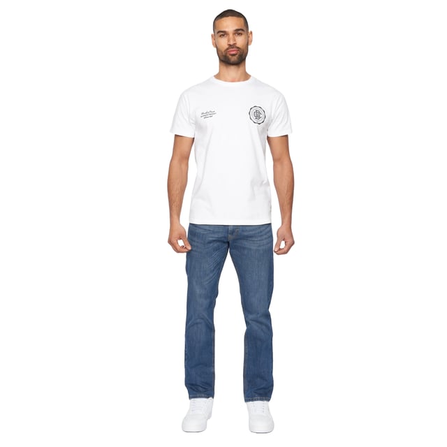 98% Cotton, 2% Elastane. Design: Plain. Pockets: 2 Side Pockets, 2 Back Pockets, 1 Coin Pocket. Fastening: Button, Zip Fly. Belt Loops, Branded Patch, Heat Transfer Main Label. Fit: Straight Leg.