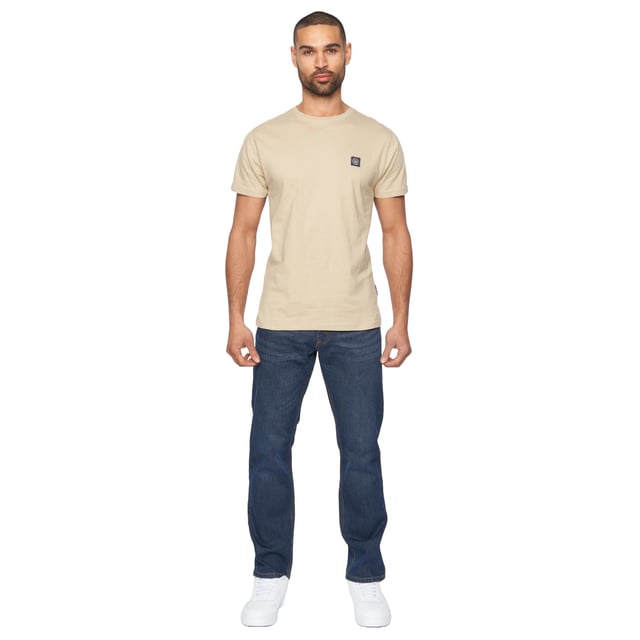 98% Cotton, 2% Elastane. Design: Plain. Pockets: 2 Side Pockets, 2 Back Pockets, 1 Coin Pocket. Fastening: Button, Zip Fly. Belt Loops, Branded Patch, Heat Transfer Main Label. Fit: Straight Leg.