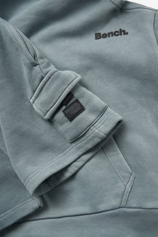 This casual 2-piece set from Bench includes a short sleeve hoody and coordinating shorts, crafted from soft brushed sweat fabric for breathable comfort. The double-lined hood and stretch ribbed finishes deliver a relaxed, sporty vibe with added durability. Perfect for everyday wear, from chilled weekends to active play.