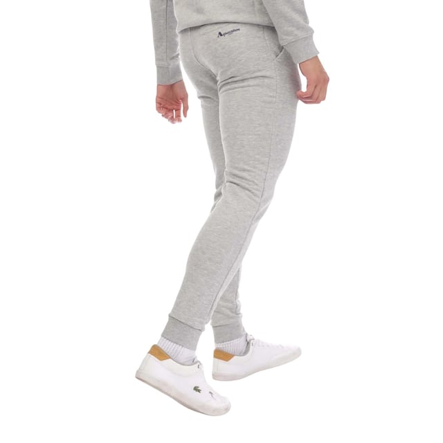 100% Baumwolle. Design: Logo. Taschenart: Zwei Seitentaschen, 2 Taschen hinten. Taille: anpassbar, mit Kordelzug. Saum: Elastisch.