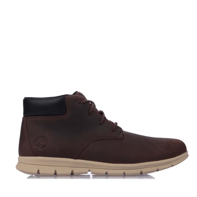 Mens Timberland Graydon Mid Lace Boots in dark brown.- Leather upper.- Lace-up style.- Cushioned collar and tongue.- Embossed logo on heel.- HoverLite comfort outsole and ReBOTL fabric lining.- Durable rubber outsole.- Ref: A5SEZV131