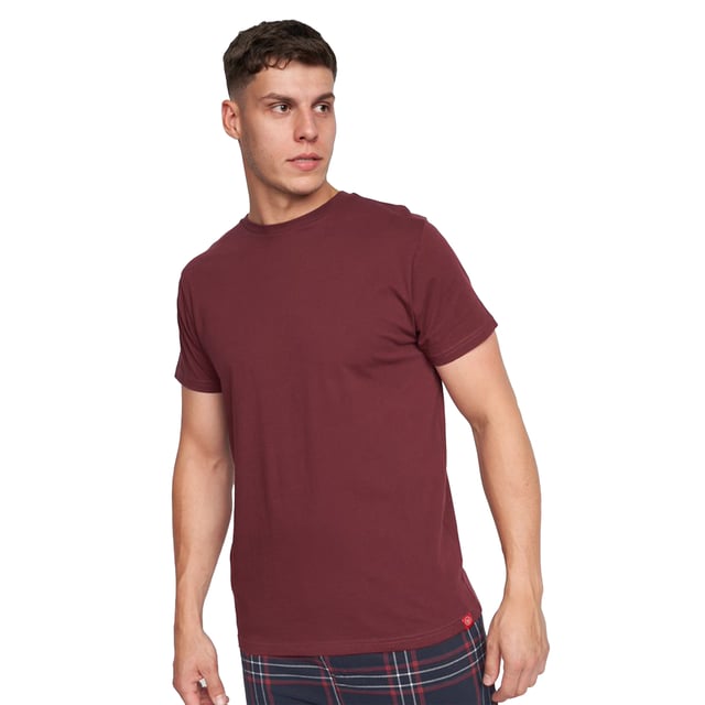 100% Cotton. Design: Checked, Plain. Pockets: 2 Side Pockets. Neckline: Crew Neck. Waistline: Elasticated. Sleeve-Type: Short-Sleeved. Fastening: Pull-On. Contents: 1 Bottoms, 1 Top.
