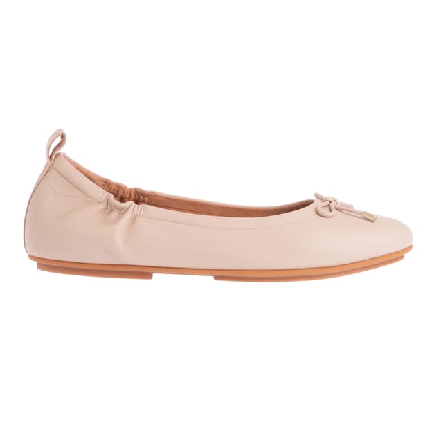 Upper: Leather. Outsole: Rubber, Slip Resistant. Fabric Technology: Dynamicush Technology. Anatomically Shaped Footbed. Flat. Cut: Low. Design: Bow. Toe Style: Round. Fastening: Slip-on.
