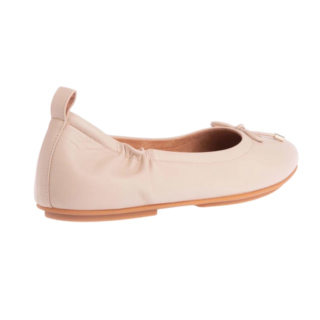 Upper: Leather. Outsole: Rubber, Slip Resistant. Fabric Technology: Dynamicush Technology. Anatomically Shaped Footbed. Flat. Cut: Low. Design: Bow. Toe Style: Round. Fastening: Slip-on.