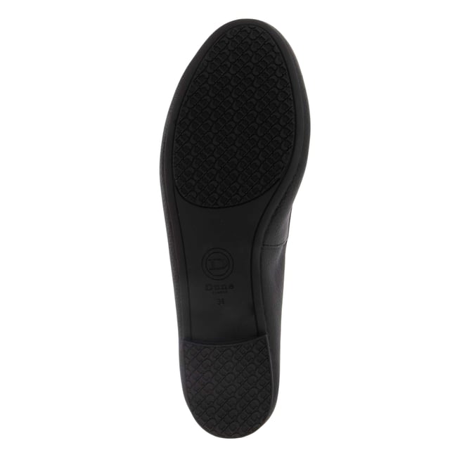 Bovenkant: Leder. Buitenzool: Rubber. Vlakke. Snit: Laag. Ontwerp: Strik, Bedel, Logo. Teenstijl: Rond. Sluiting: Slip-on.