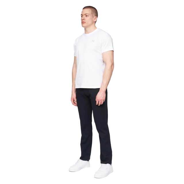 98% Cotton, 2% Elastane. Design: Plain. Fastening: Button, Zip Fly. Fabric Technology: Breathable, Stretch. Belt Loops, Woven Label. Pockets: 2 Front Pockets, 2 Back Pockets. Fit: Comfort. Waistline: Self Fabric Inner Waistband.