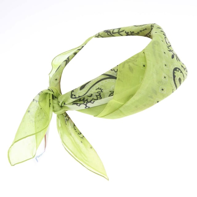 Off White Paisley bandana (Groen/Wit) 68% Katoen, 32% Zijde. Lengte: 66cm. Breedte: 66cm. Ontwerp: Paisley.