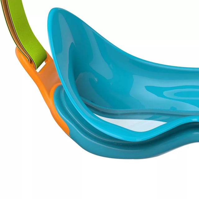 Design: Contrast Colour, Logo. Biofuse. Cushioned. 100% UV Protection, Anti-Fog, Blocks UVA and UVB Rays. Suitable for: Children Aged 2-6 Years. Clear Lens. Soft. Fastening: Touch Fastening.
