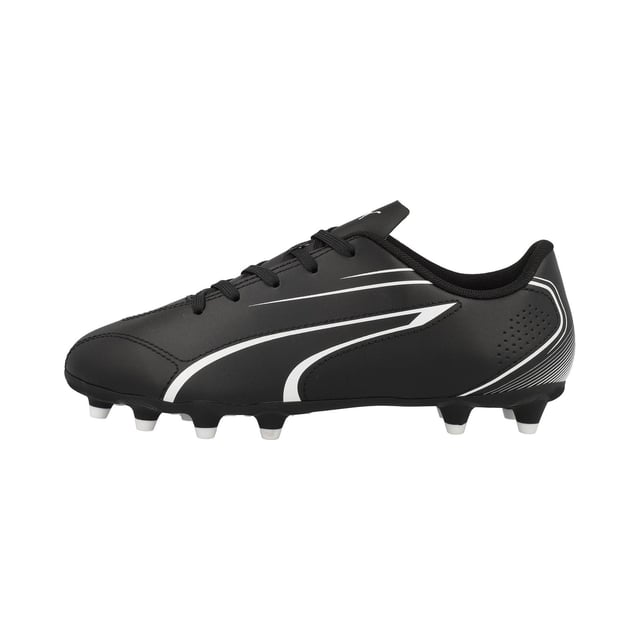 Marke: Puma. Obermaterial: Aus recycelten Materialien, Synthetischer Stoff, Stoff. Futterstoff: Stoff. Mittelsohle: Synthetischer Stoff. Laufsohle: Mit Stollen, Synthetischer Stoff, TPU. Ösen: 5. Gewebetechnik: Leicht. Gepolsterter Schaftrand, Stoff-Socke. Absatz: Flach. Niedrig geschnitten. Design: Logo, bedruckt. Zehenstil: Rund. Geeignet für: Kunstgras, Fester Boden. Zum Schnüren. Passform: Regulär.