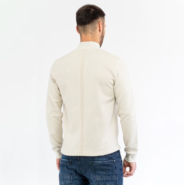 Straal verfijning en karakter uit met het BIKKEMBERGS jack: een strak silhouet, een nauwkeurige pasvorm en een stedelijke ziel.